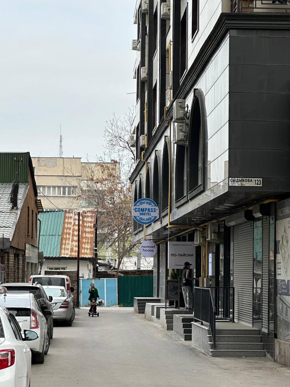 Apartment With City View On Sydykova St. 123 Bishkek Exterior photo